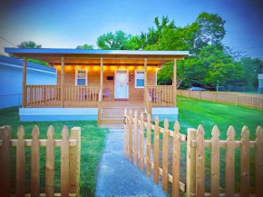Cottage in Heart of Colonial Beach, 7 Mins Walk to the Beach